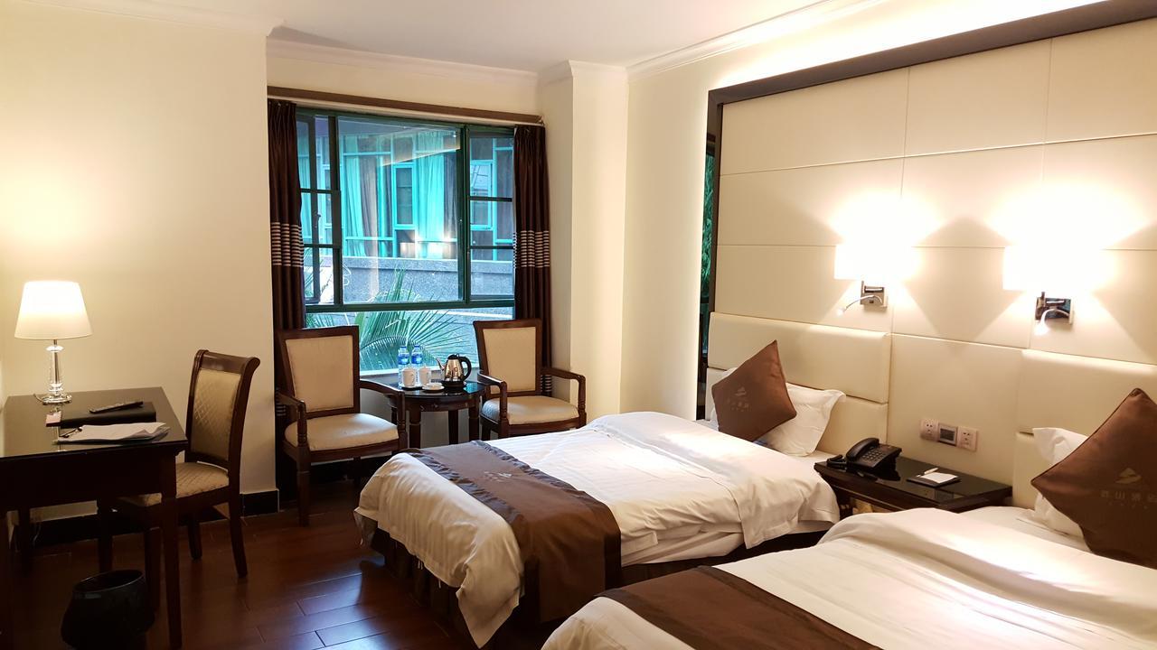 Grand Villa Hotel Гуанчжоу Екстер'єр фото